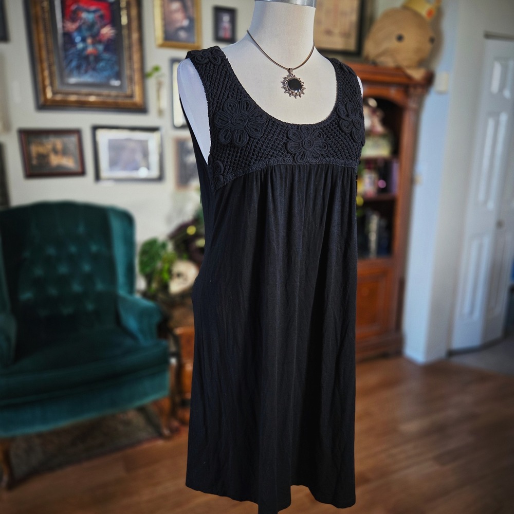Spense Black Sleeveless Dress Crochet Floral Bodice‎ Empire Waist Mini Size L